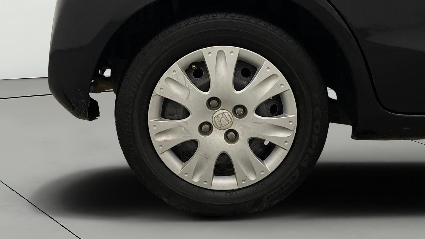 2013 Honda Brio S MT, Petrol, Manual, 1,26,760 km, Right Rear Wheel