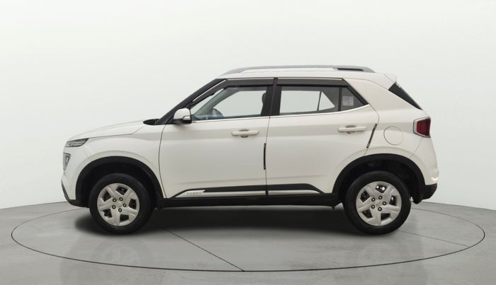 2022 Hyundai VENUE S+ 1.2, Petrol, Manual, 38,396 km, Left Side