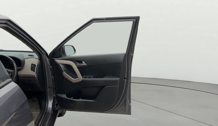 2016 Hyundai Creta S 1.6 PETROL, Petrol, Manual, 79,069 km, RHS Front Door