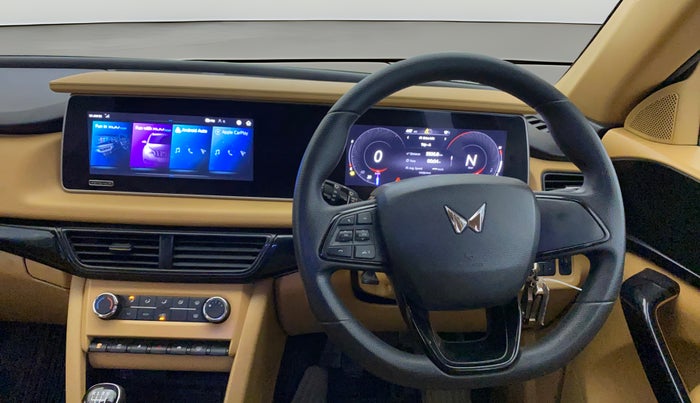 2021 Mahindra XUV700 AX 3 P MT 5 STR, Petrol, Manual, 15,831 km, Steering Wheel Close Up
