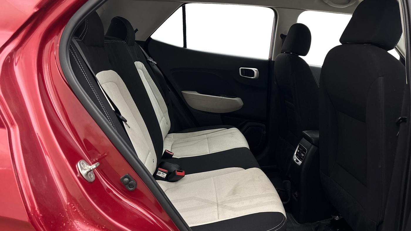 2022 Hyundai VENUE S (O) 1.0 TURBO IMT, Petrol, Manual, 72,413 km, Right Side Rear Door Cabin