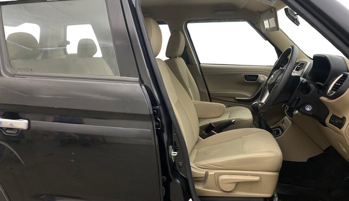 2023 Mahindra BOLERO NEO N10 R, Diesel, Manual, 14,566 km, Right Side Front Door Cabin
