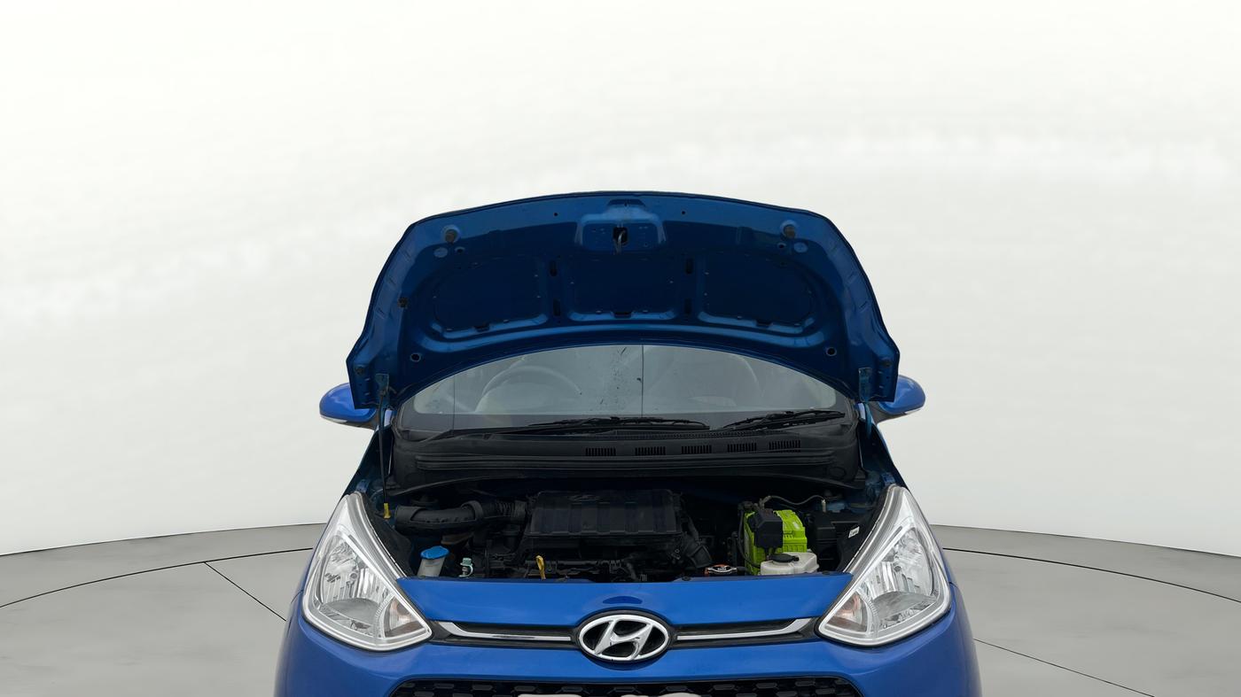 2018 Hyundai Grand i10 SPORTZ AT 1.2 KAPPA VTVT, Petrol, Automatic, 61,935 km, Open Bonet