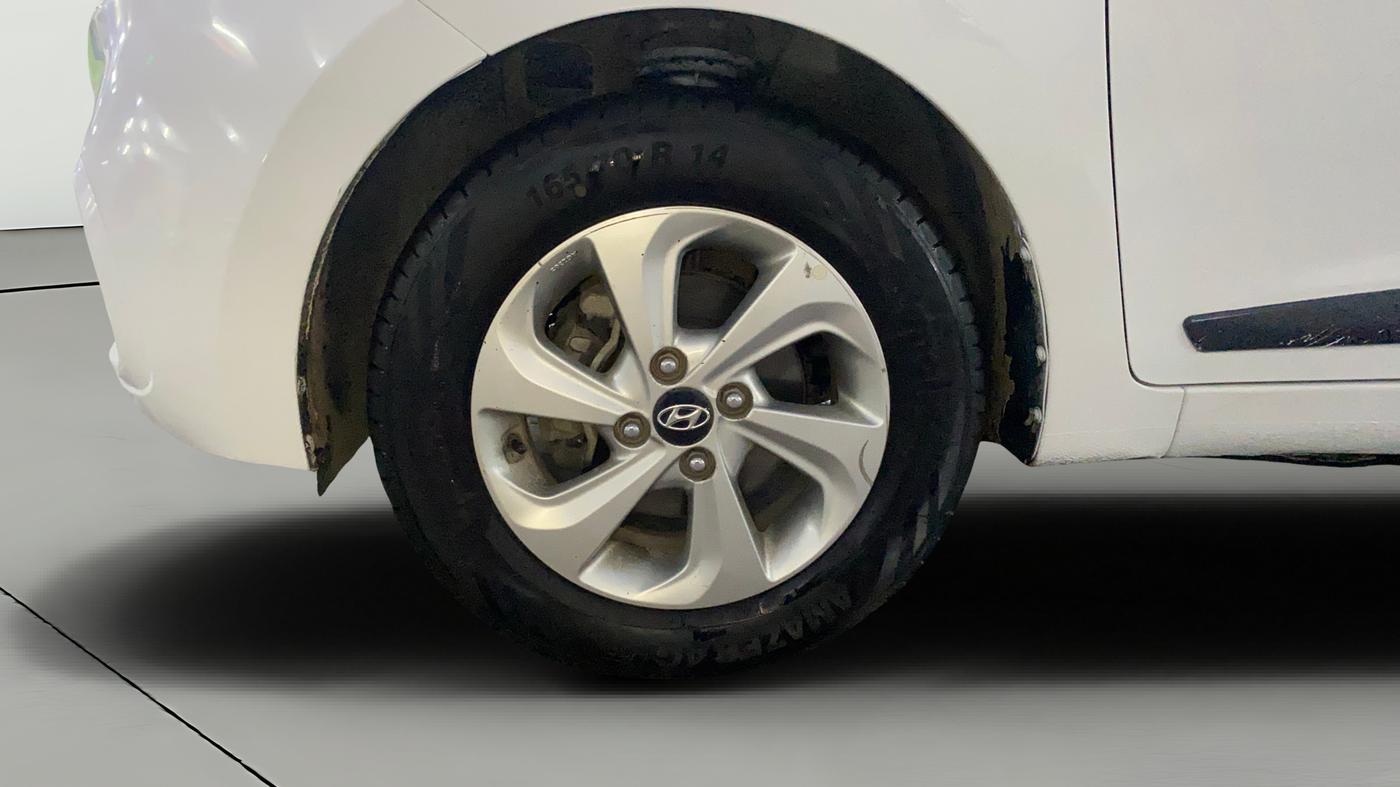 2018 Hyundai Xcent SX 1.2, Petrol, Manual, 48,133 km, Left Front Wheel
