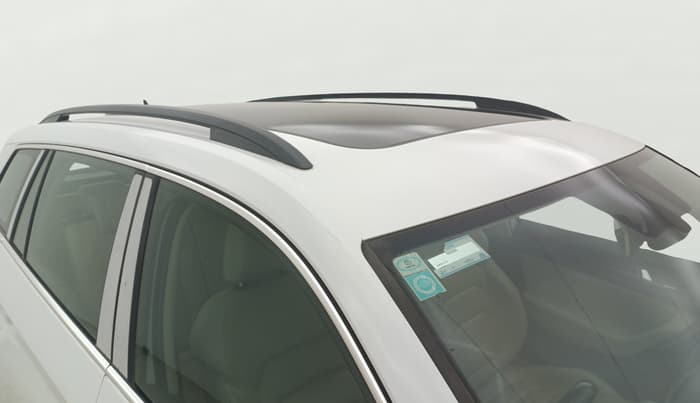 2017 Skoda Kodiaq STYLE 2.0 TDI 4X4 AT, Diesel, Automatic, 1,00,397 km, Roof
