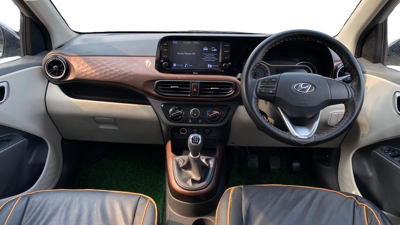 2020 Hyundai AURA SX 1.2, Petrol, Manual, 12,732 km, Dashboard
