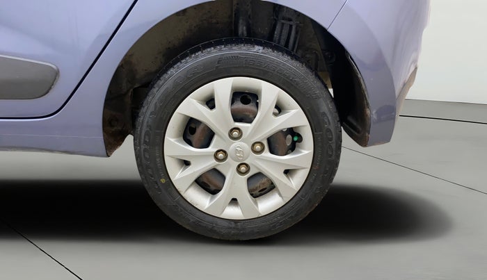 2015 Hyundai Grand i10 SPORTZ 1.1 CRDI, Diesel, Manual, 96,415 km, Left Rear Wheel