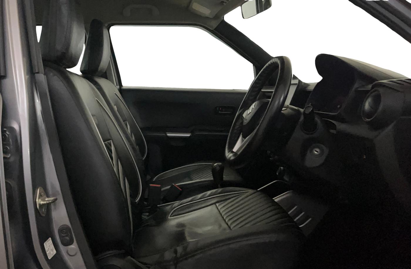2020 Maruti IGNIS SIGMA 1.2, Petrol, Manual, 60,184 km, Right Side Front Door Cabin