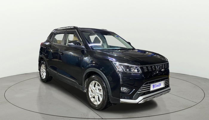 2024 Mahindra XUV300 W8 1.2 PETROL, Petrol, Manual, 1,084 km, SRP