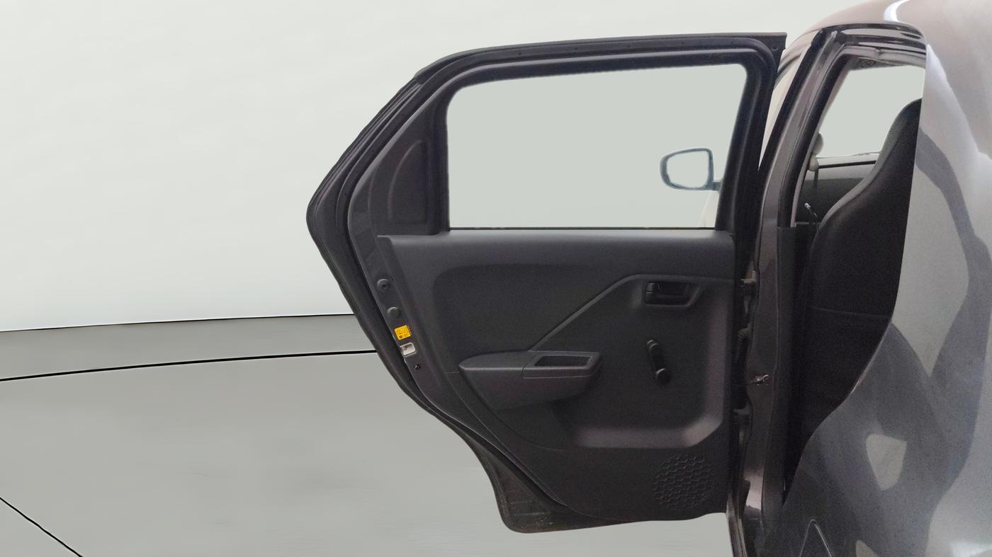 2022 Maruti Alto K10 VXI, Petrol, Manual, 17,295 km, LHS Rear Door