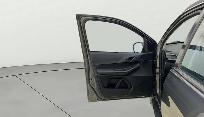2022 Tata TIAGO NRG XZ AMT, Petrol, Automatic, 36,334 km, LHS Front Door