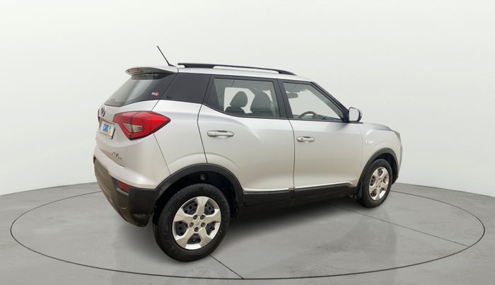 2019 Mahindra XUV300 W6 1.2 PETROL, Petrol, Manual, 36,925 km, Right Back Diagonal