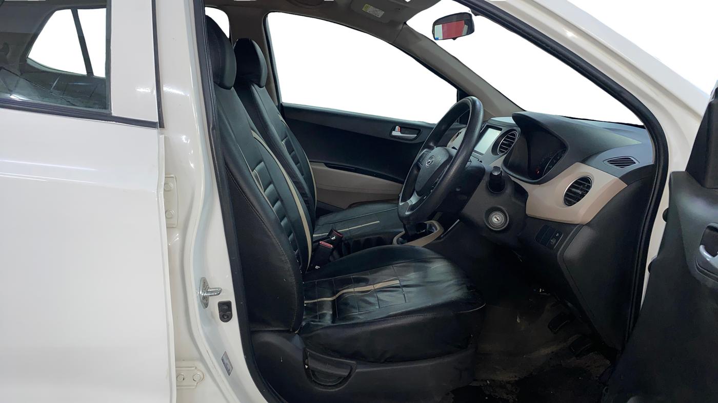 2018 Hyundai Grand i10 SPORTZ 1.2 KAPPA VTVT, Petrol, Manual, 34,083 km, Right Side Front Door Cabin