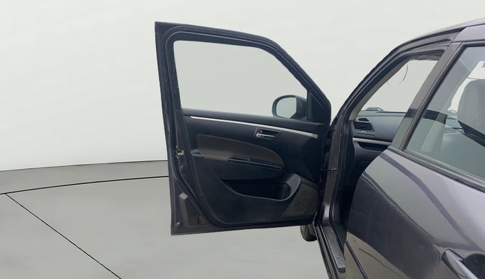 2016 Maruti Swift VXI, Petrol, Manual, 94,102 km, LHS Front Door