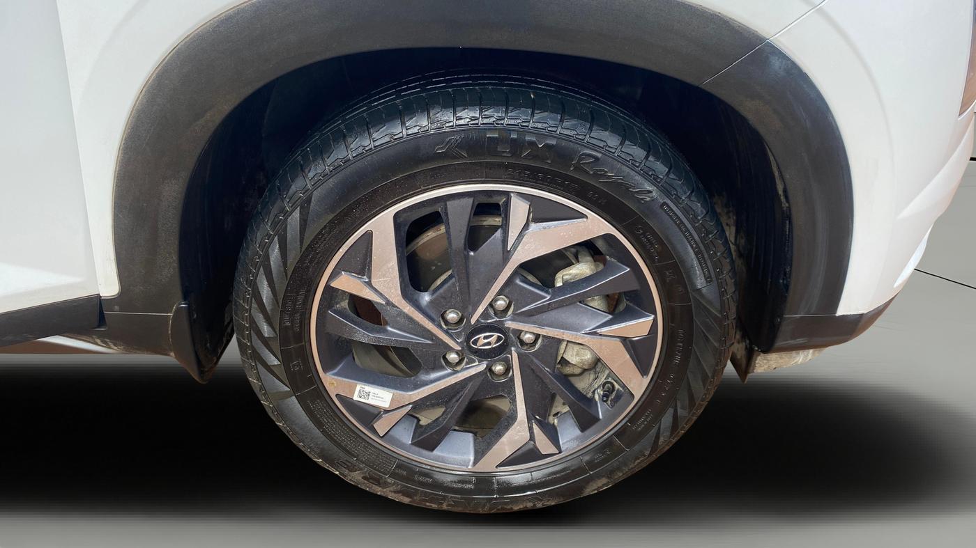 2023 Hyundai Creta SX (O) IVT 1.5 PETROL, Petrol, Automatic, 22,917 km, Right Front Wheel