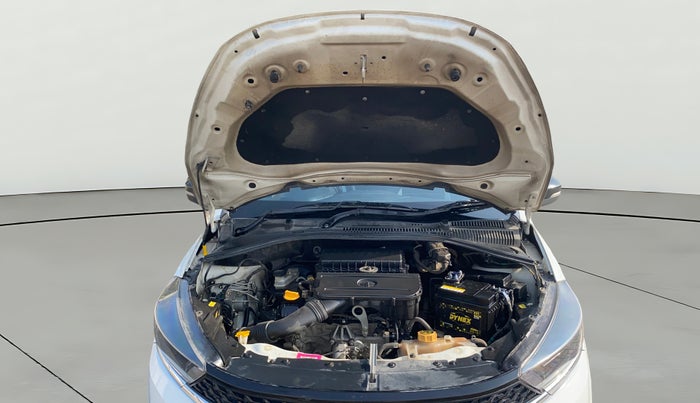 2021 Tata Tiago XT PETROL, Petrol, Manual, 1,40,973 km, Open Bonet