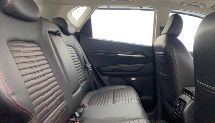 2021 KIA SONET GTX PLUS 1.5 AT, Diesel, Automatic, 38,074 km, Right Side Rear Door Cabin