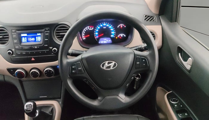 2015 Hyundai Xcent S 1.2, Petrol, Manual, 1,00,172 km, Steering Wheel Close Up