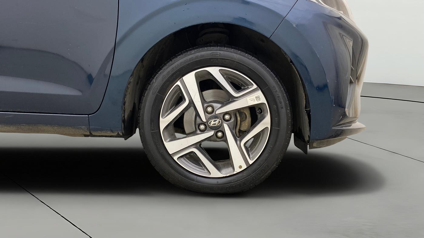 2022 Hyundai AURA SX PLUS 1.2 AMT, Petrol, Automatic, 29,629 km, Right Front Wheel