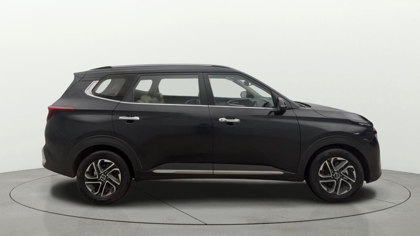 2022 KIA CARENS LUXURY PLUS 1.4 PETROL DCT 7 STR, Petrol, Automatic, 63,105 km, Right Side View