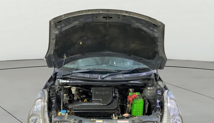 2015 Maruti Swift VXI, Petrol, Manual, 49,667 km, Open Bonet