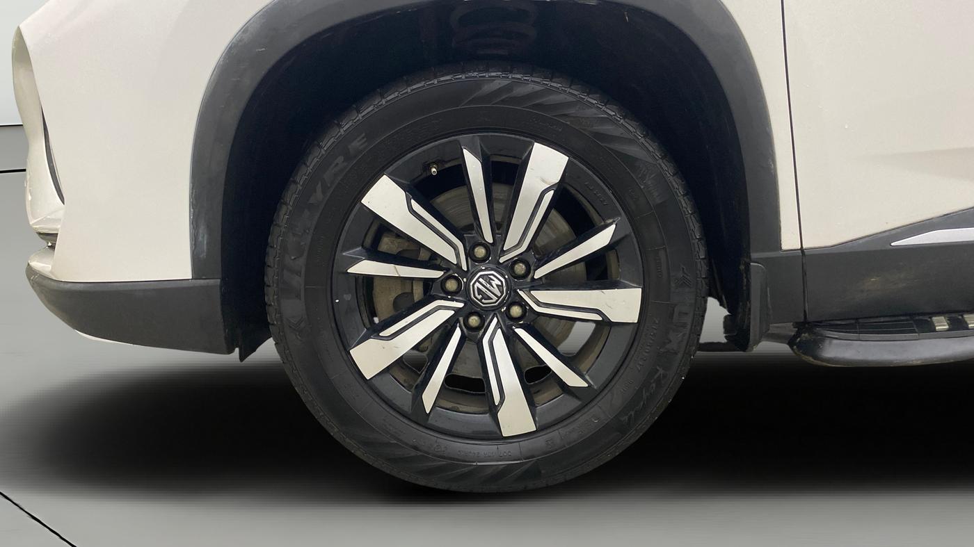 2020 MG HECTOR PLUS SHARP 1.5 PETROL TURBO DCT 6-STR, Petrol, Automatic, 66,402 km, Left Front Wheel