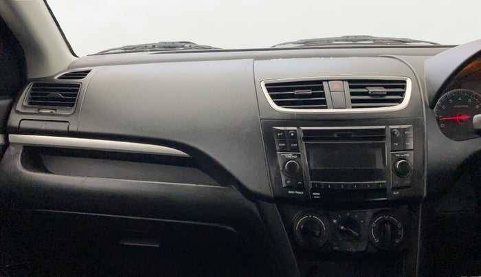 2017 Maruti Swift VXI, Petrol, Manual, 21,684 km, Air Conditioner