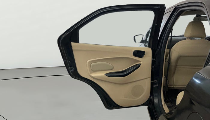 2015 Ford Figo Aspire TITANIUM 1.2 PETROL, CNG, Manual, 73,637 km, LHS Rear Door