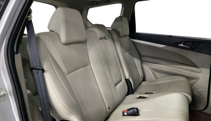 2019 Mahindra MARAZZO M8 8 STR, Diesel, Manual, 30,475 km, Right Side Rear Door Cabin