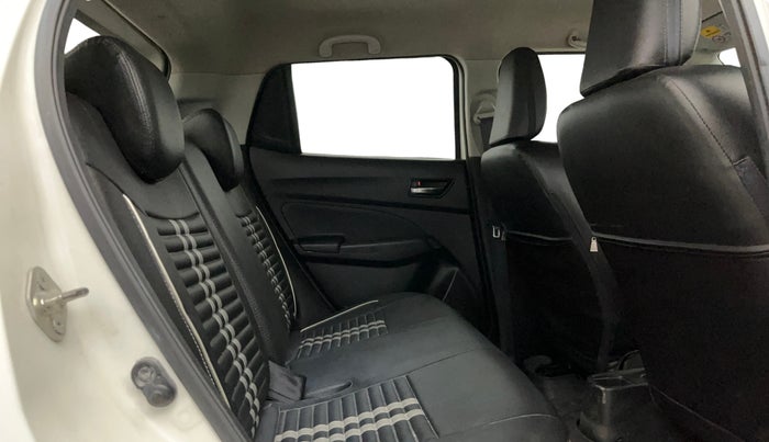2018 Maruti Swift ZXI, Petrol, Manual, 33,727 km, Right Side Rear Door Cabin