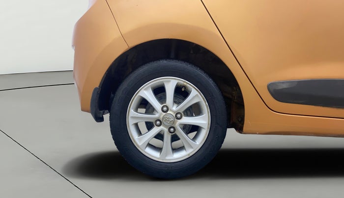 2016 Hyundai Grand i10 ASTA 1.2 KAPPA VTVT, Petrol, Manual, 54,873 km, Right Rear Wheel