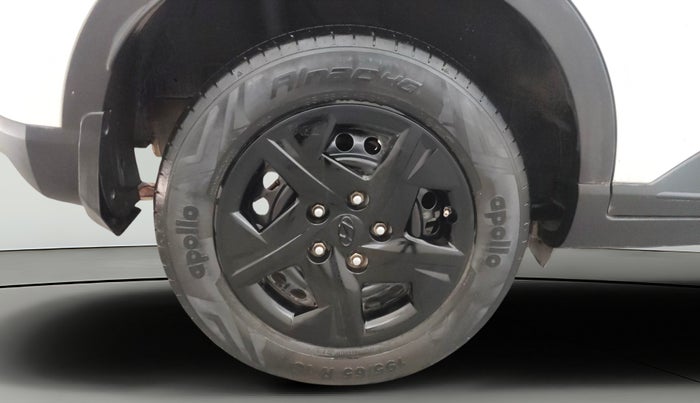 2023 Hyundai VENUE SX 1.2 KNIGHT EDITION, Petrol, Manual, 58,132 km, Right Rear Wheel