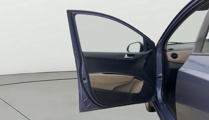 2015 Hyundai Xcent SX 1.2, Petrol, Manual, 1,20,441 km, LHS Front Door