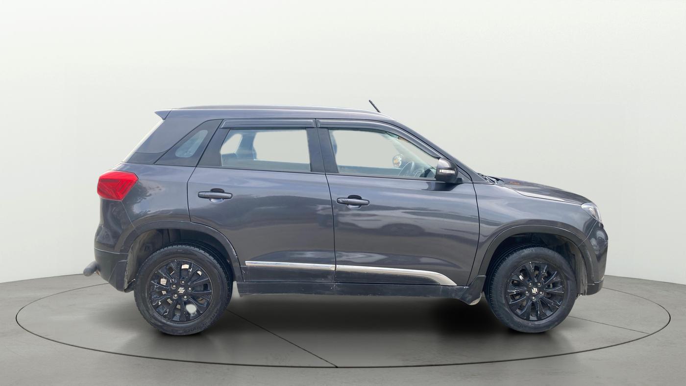 2022 Maruti BREZZA ZXI, Petrol, Manual, 65,788 km, Right Side View