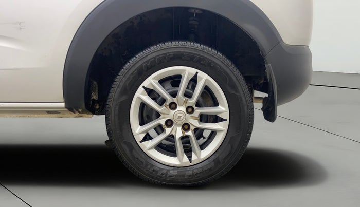 2021 Renault TRIBER RXL MT, Petrol, Manual, 97,073 km, Left Rear Wheel