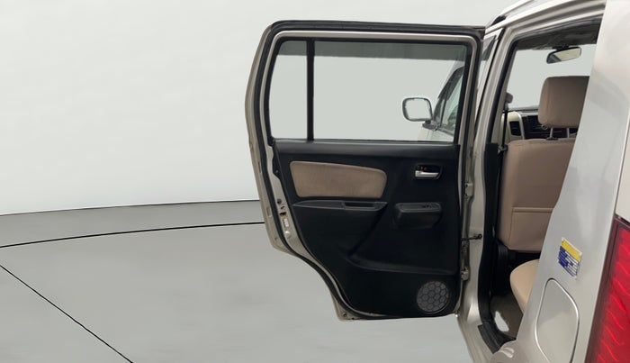 2018 Maruti Wagon R 1.0 LXI CNG, CNG, Manual, 1,07,334 km, LHS Rear Door