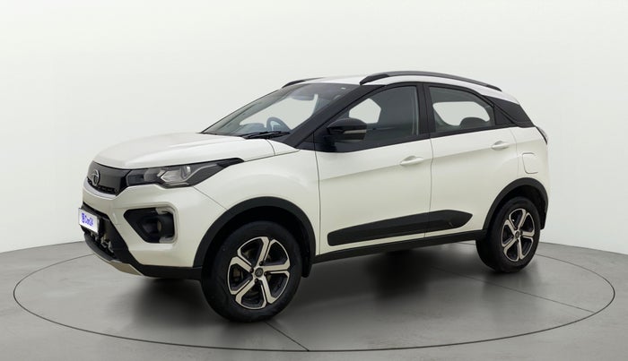 2022 Tata NEXON XZA PLUS DIESEL, Diesel, Automatic, 1,00,079 km, Left Front Diagonal