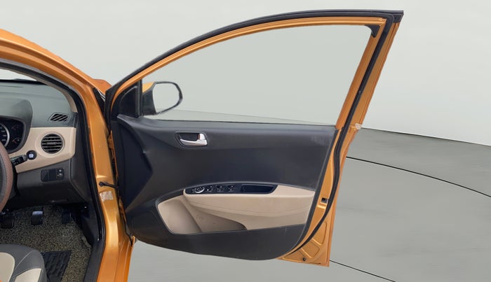 2016 Hyundai Grand i10 ASTA 1.2 KAPPA VTVT, Petrol, Manual, 94,915 km, RHS Front Door