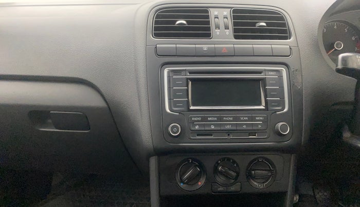 2015 Volkswagen Vento COMFORTLINE 1.6, Petrol, Manual, 29,969 km, Air Conditioner