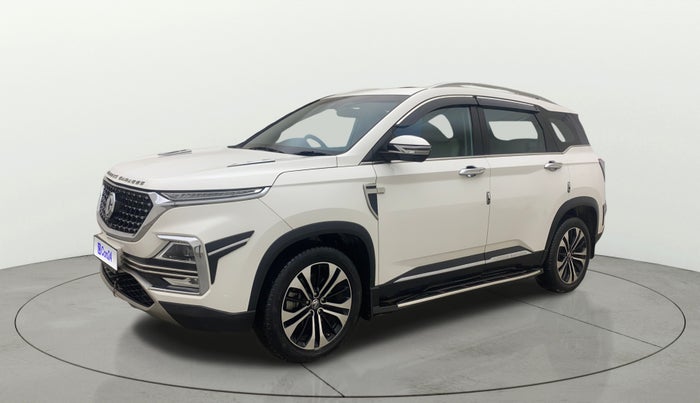 2022 MG HECTOR SHARP 1.5 PETROL CVT, Petrol, Automatic, 28,949 km, Left Front Diagonal