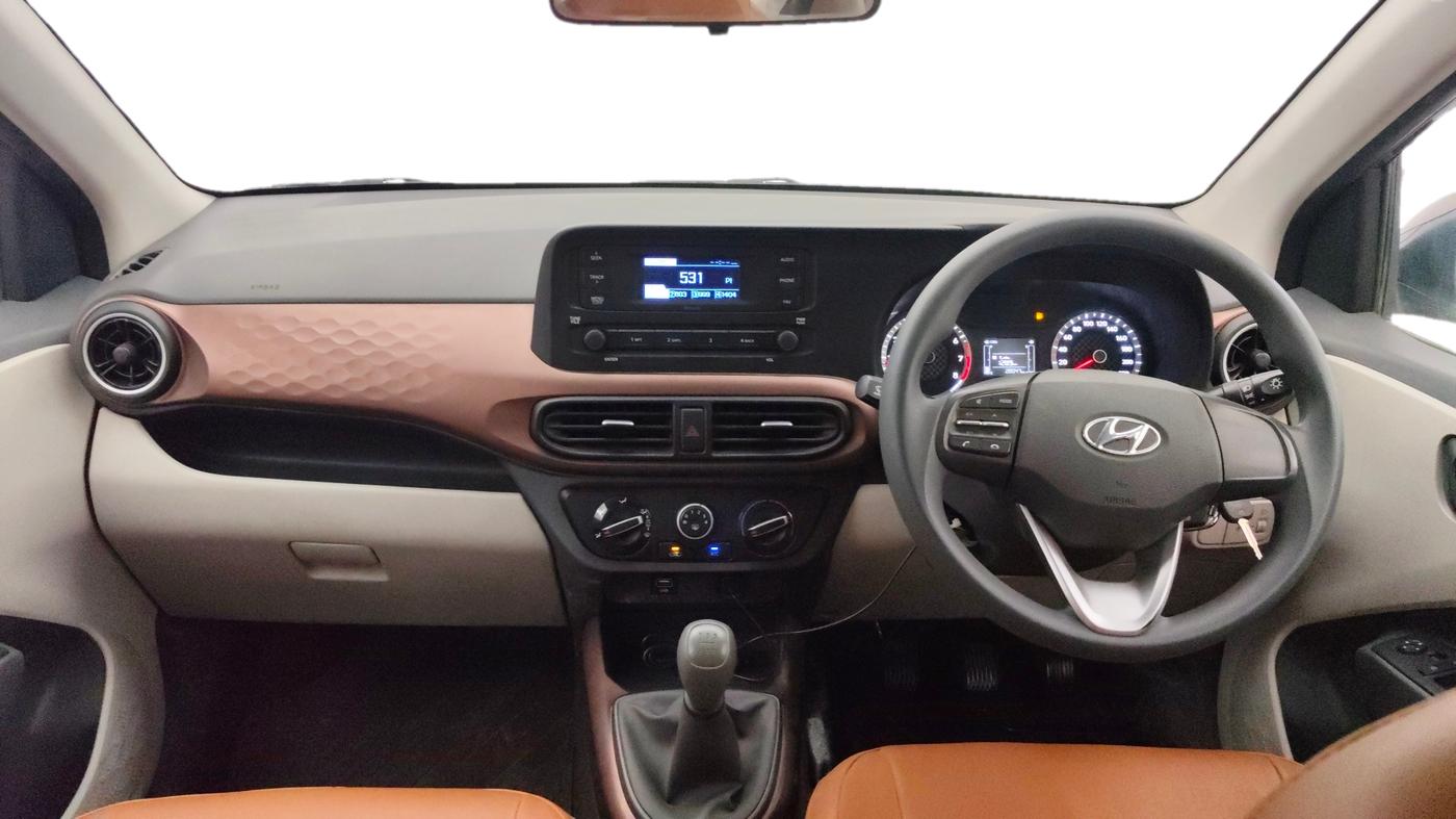 2022 Hyundai AURA S 1.2 CNG, CNG, Manual, 27,951 km, Dashboard