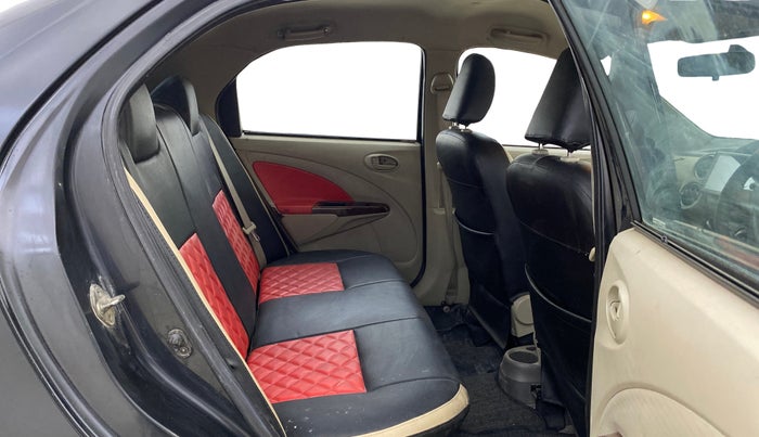 2013 Toyota Etios V, Petrol, Manual, 70,726 km, Right Side Rear Door Cabin