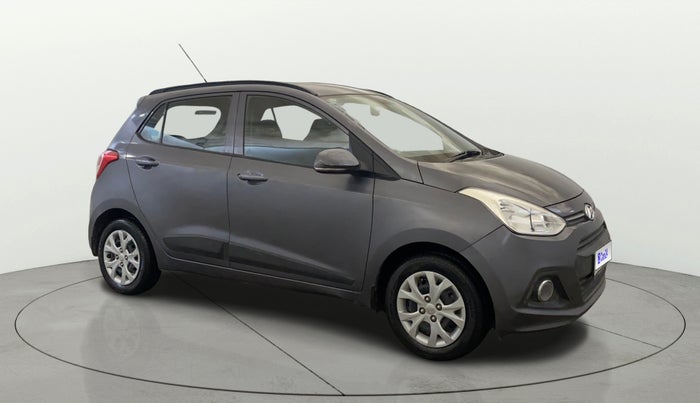 2016 Hyundai Grand i10 SPORTZ 1.2 KAPPA VTVT, Petrol, Manual, 30,878 km, Right Front Diagonal