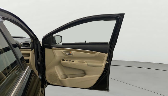 2019 Maruti Ciaz ALPHA 1.5 SHVS PETROL, Petrol, Manual, 76,307 km, RHS Front Door