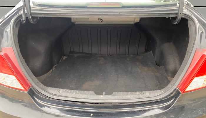 2013 Hyundai Verna FLUIDIC 1.6 VTVT EX, Petrol, Manual, 81,058 km, Boot Open Zoomed View