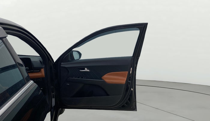 2024 Hyundai Verna SX (O) 1.5 MPI MT, Petrol, Manual, 29,076 km, RHS Front Door