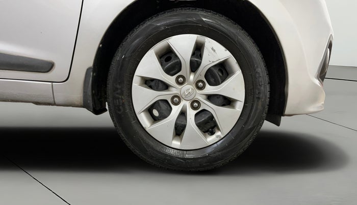 2016 Hyundai Xcent S 1.2, Petrol, Manual, 56,181 km, Right Front Wheel