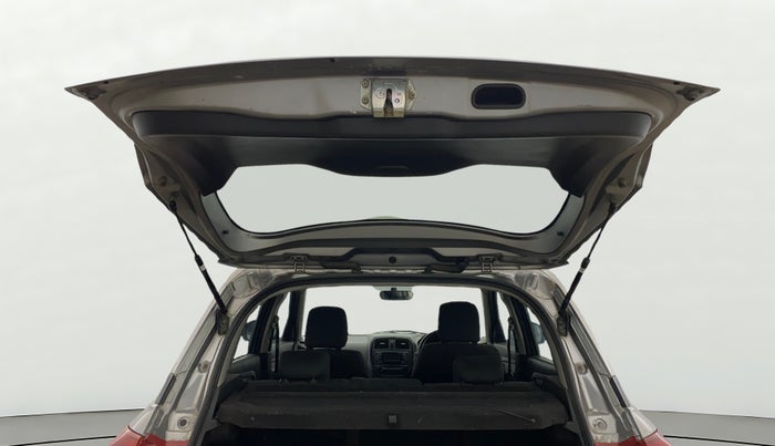 2017 Maruti Vitara Brezza ZDI, Diesel, Manual, 92,036 km, Boot Door Open