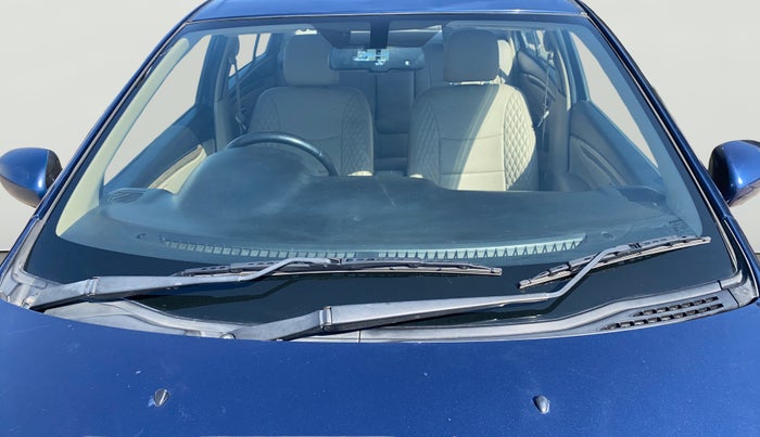 2018 Maruti Ciaz ALPHA  AT 1.5 SHVS PETROL, Petrol, Automatic, 55,077 km, Front Windshield