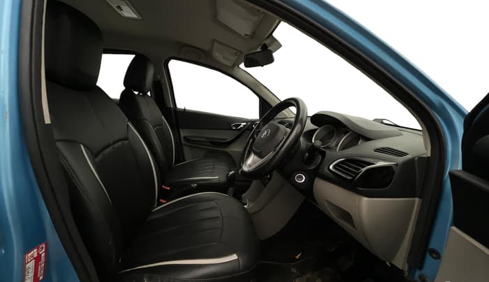 2017 Tata Tiago XZ PETROL, Petrol, Manual, 73,667 km, Right Side Front Door Cabin